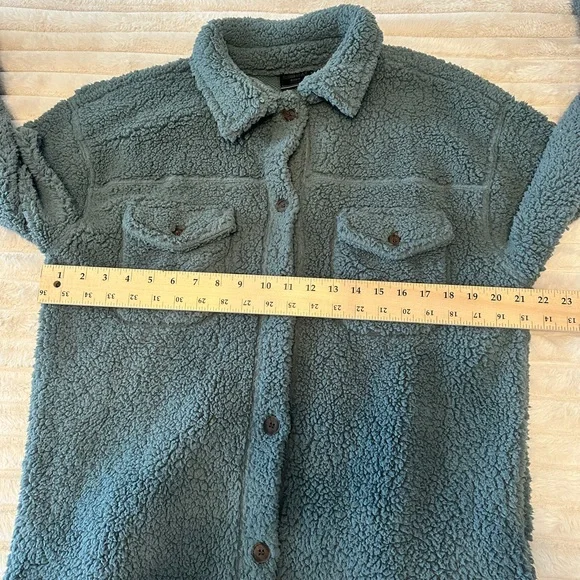 32 Degrees Teddy Bear Fleece Sherpa Button Oversized Shirt - Picture 7 of 9